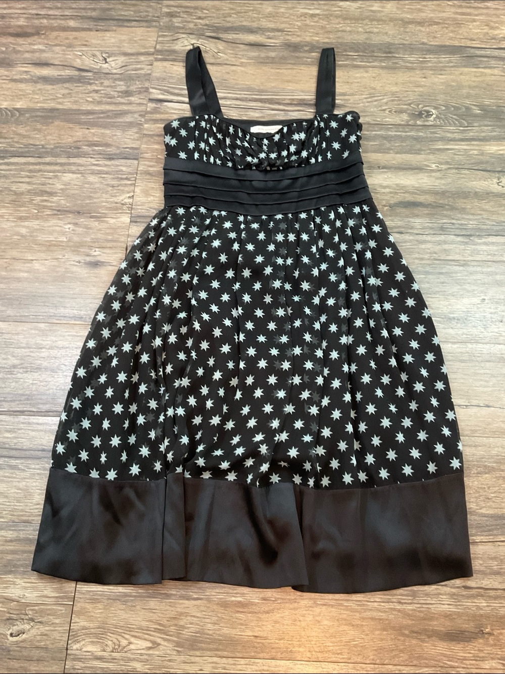 Diane Von Furstenberg 100% Silk Dress Sz 10